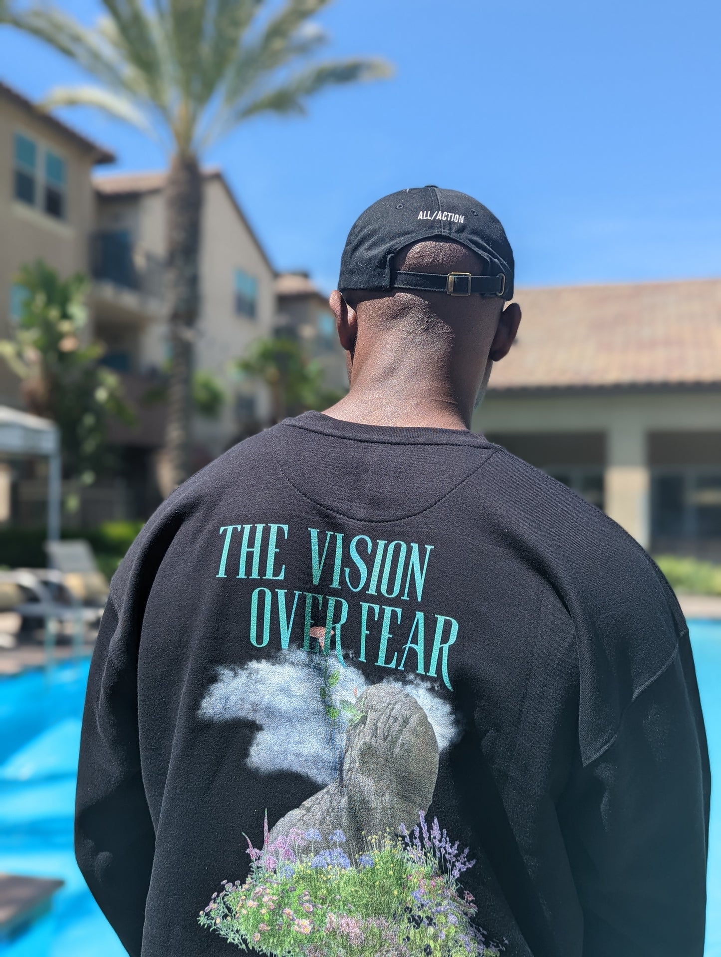 Vision Over Fear Sweater (unisex)